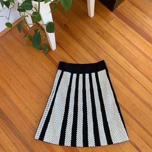 MAJE mini skirt (new w/out tag)
